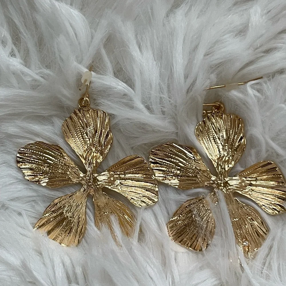 Goldtone Floral Faux Pearl Earrings | Classic Elegance Quiet Luxury - Picture 3 of 15